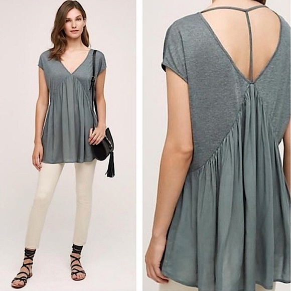 Anthropologie Tops - ANTHROPOLOGIE Meadow Rue Quincy Gray Flowy Tunic